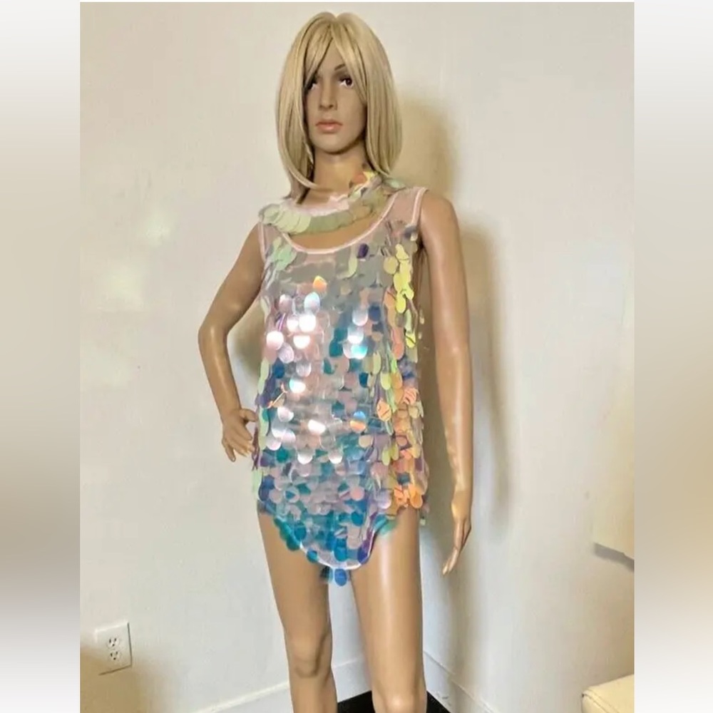 Sparkling Short Sequin Dress - Size M - Luxury Retail $150